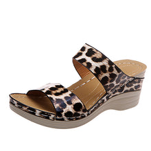 Load image into Gallery viewer, Women's Casual Slope Heel Snake Print Slippers
